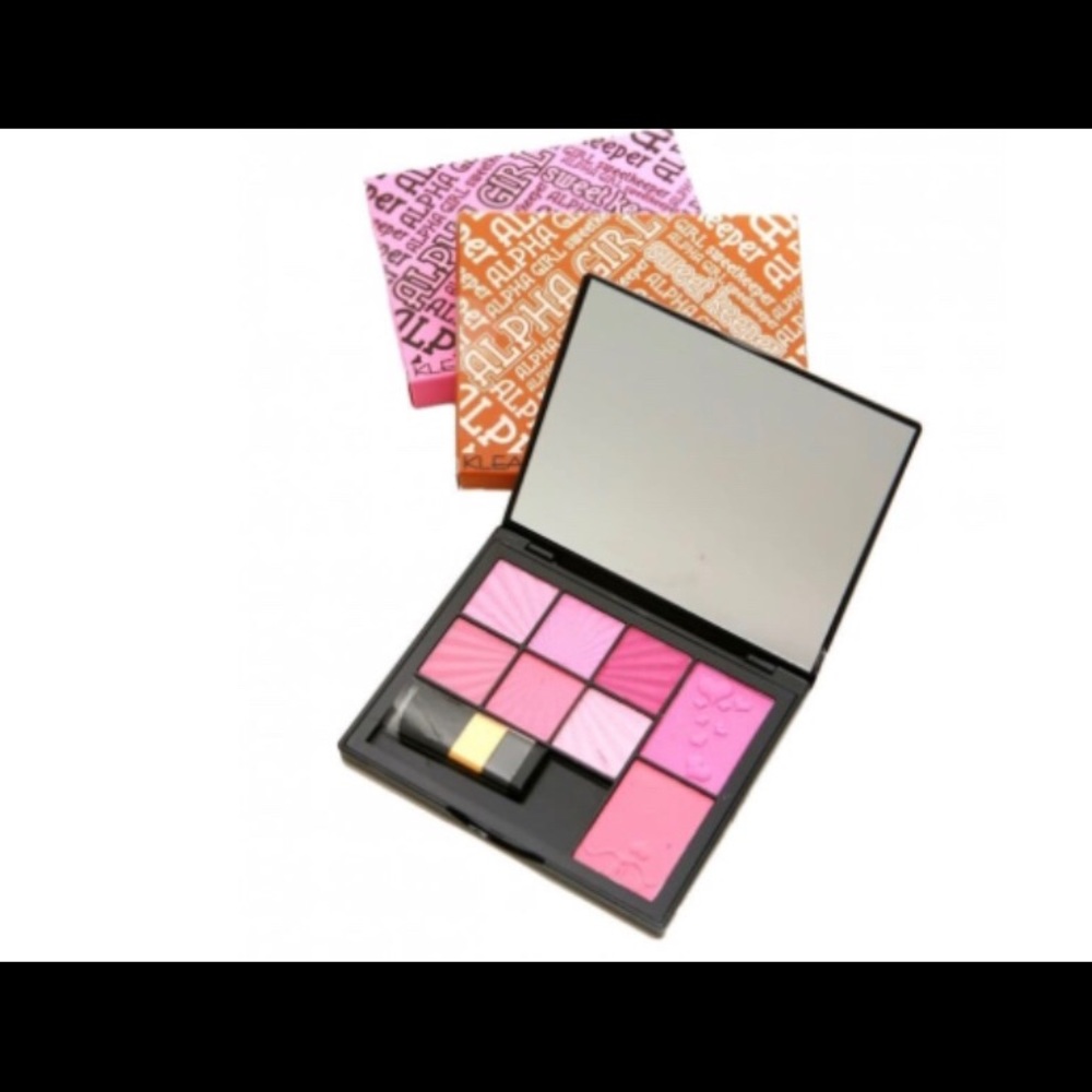 Cupcakes  Blush/ Bronzing Kit